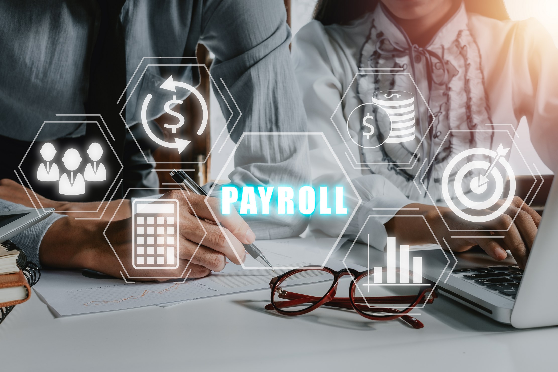 Sales & Customer Operations